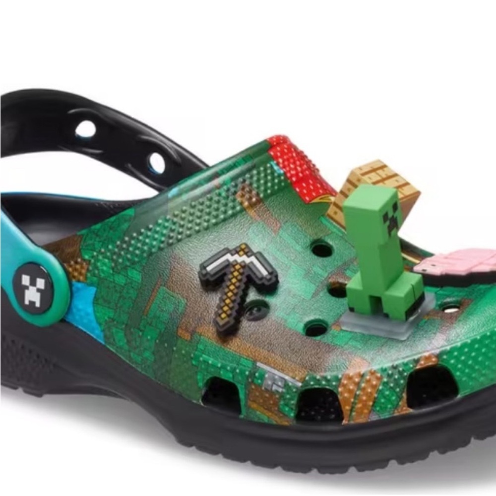 CROCS Kids' Green Minecraft Print Classic Clog with Charms